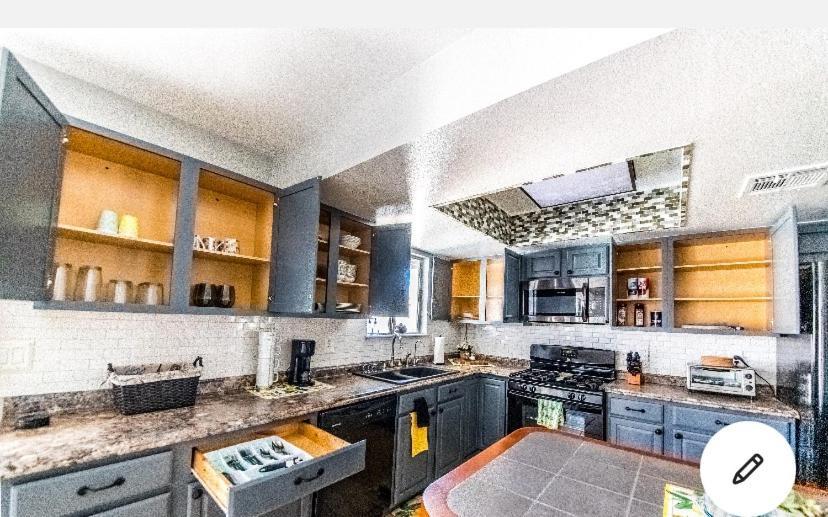 Comfortable Las Vegas Home Away From Home Хендерсън Екстериор снимка